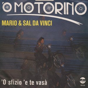 'O motorino ('O sfizio 'e te vasà