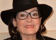 A 86 ans, Nana Mouskouri se fait vacciner