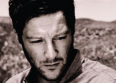 Matt Cardle à la poursuite d'une jolie rousse