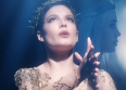 Halsey chante pour "Le chasseur et la reine..."