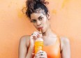 AlunaGeorge au soleil pour "I'm In Control"