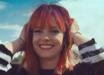 Lily Allen délire dans le clip "As Long As I Got You"