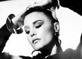 Jessie Ware en noir et blanc dans "Night Light"