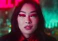 Rina Sawayama s'impose dans le clip "This Hell"