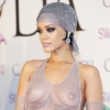 Rihanna et sa robe transparente, vedettes des CFDA Fashion Awards : photos