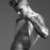 Justin Bieber s'exhibe en boxer pour la campagne Calvin Klein : photos