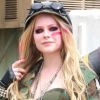 Avril Lavigne sur le tournage de "Rock N Roll" : photos