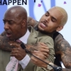 Chris Brown participe à la conférence des BET Awards : photos